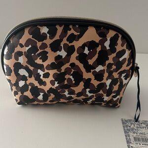 NWT Danny Lee Coated Canvas waterproof Cosmetics Purse.
